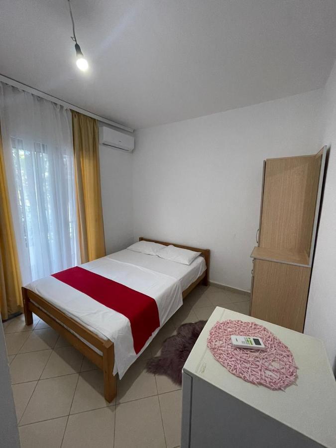 Aparthotel Vila Tufi Velipojë エクステリア 写真