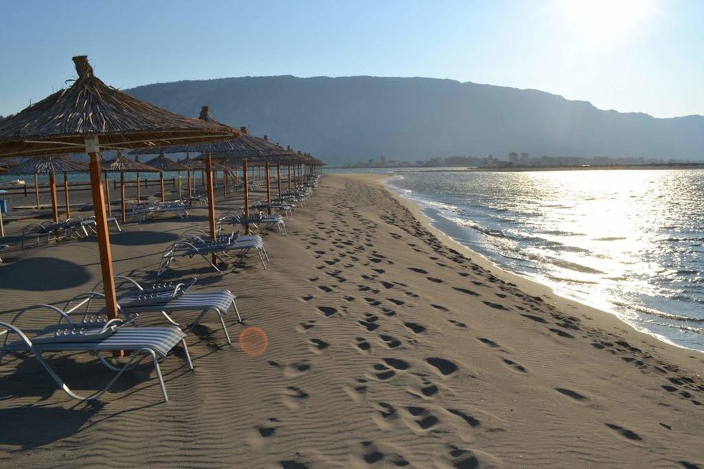 Aparthotel Vila Tufi Velipojë 部屋 写真