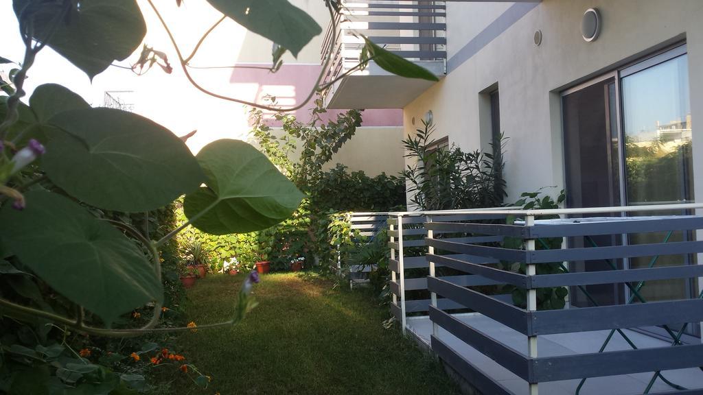 Aparthotel Vila Tufi Velipojë 部屋 写真