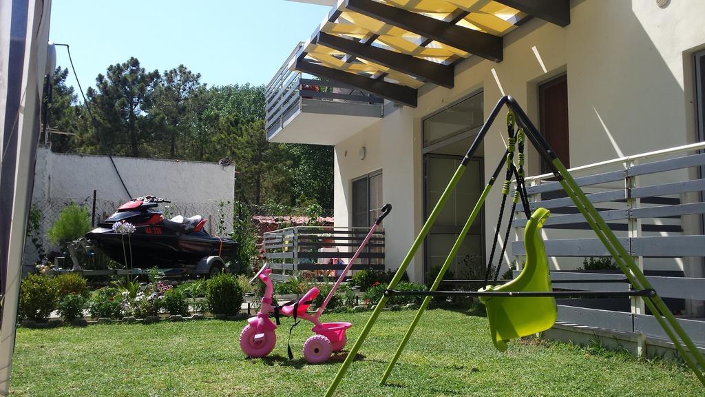Aparthotel Vila Tufi Velipojë エクステリア 写真
