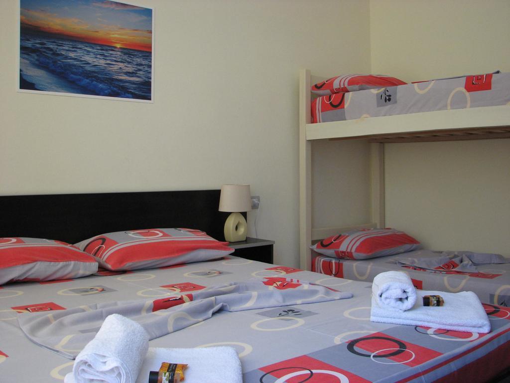 Aparthotel Vila Tufi Velipojë エクステリア 写真