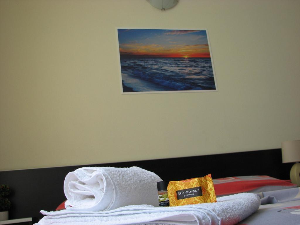 Aparthotel Vila Tufi Velipojë エクステリア 写真